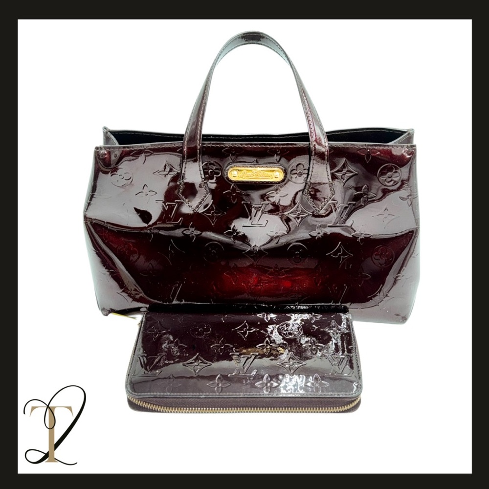 Louis Vuitton Wilshire PM Signature Vernis Handbag and matching zippy wallet